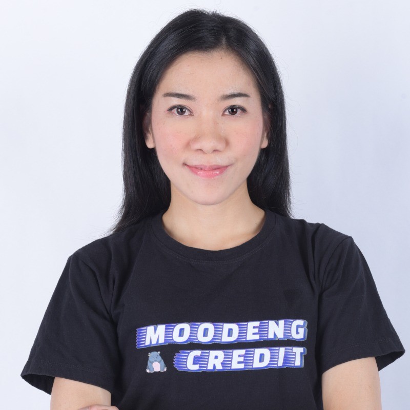 Emma from Moodeng